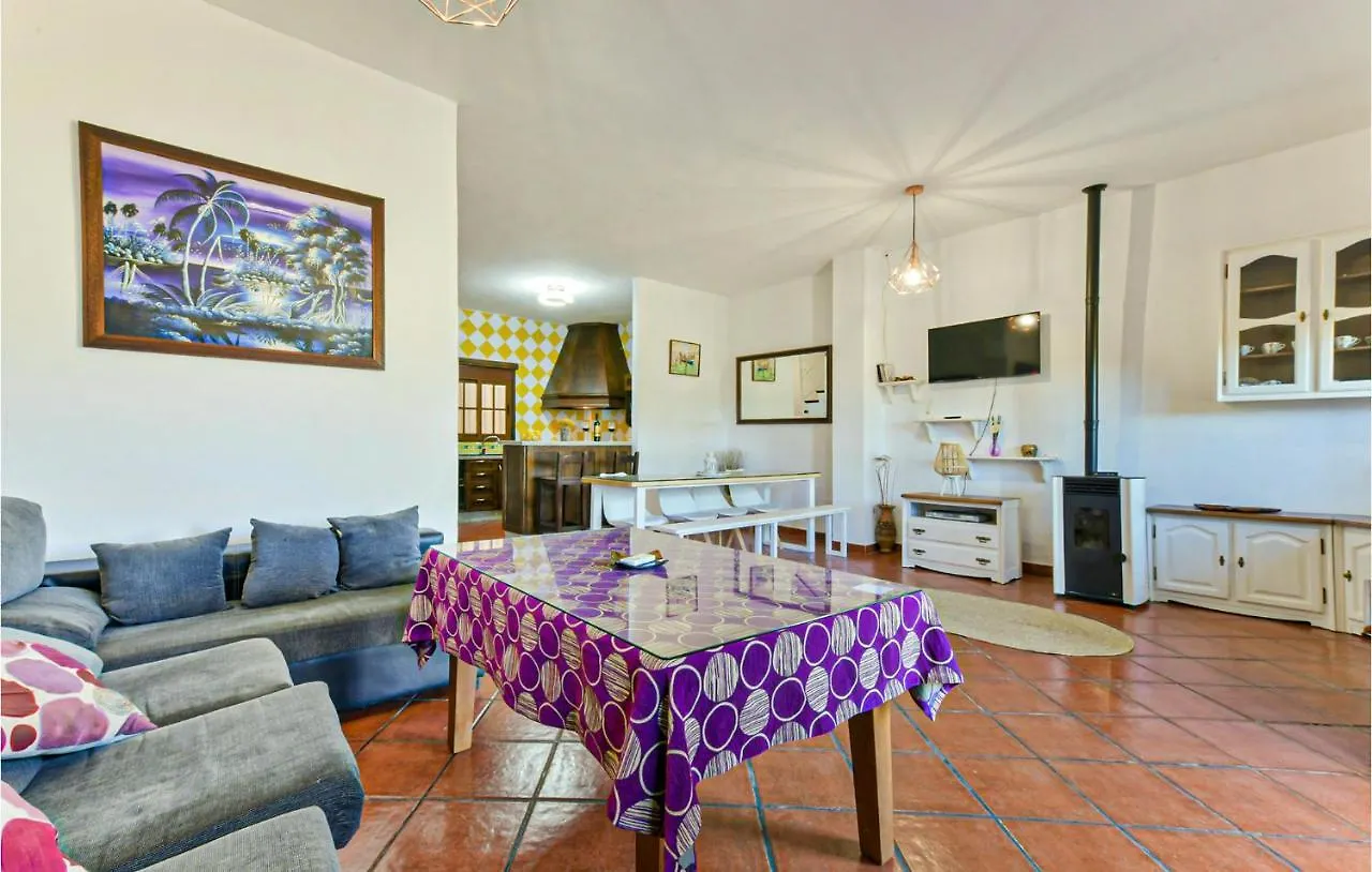 Beautiful Home In Montecorto With Kitchen