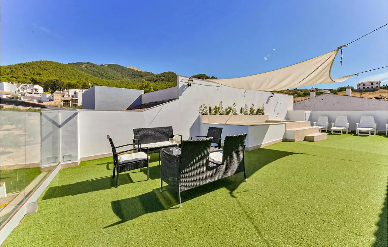 Feriehus Beautiful Home In Montecorto With Kitchen