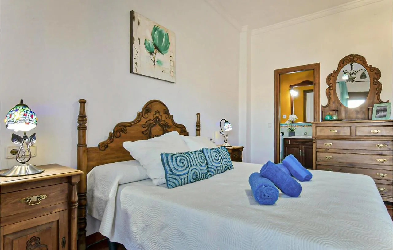 Beautiful Home In Montecorto With Kitchen location